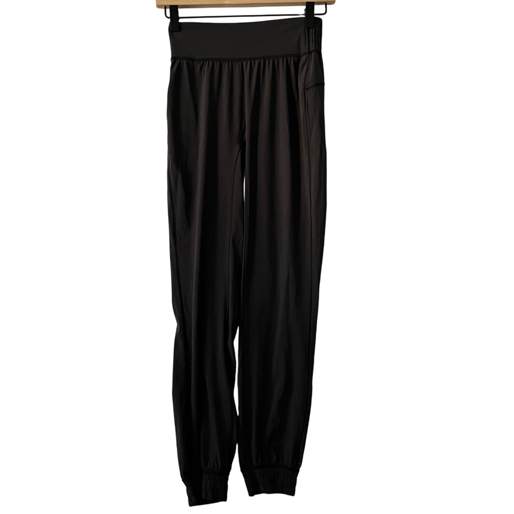 Lululemon Gray Black Jogger Lounge Pants Womens Size‎ 2 Athletic Wear